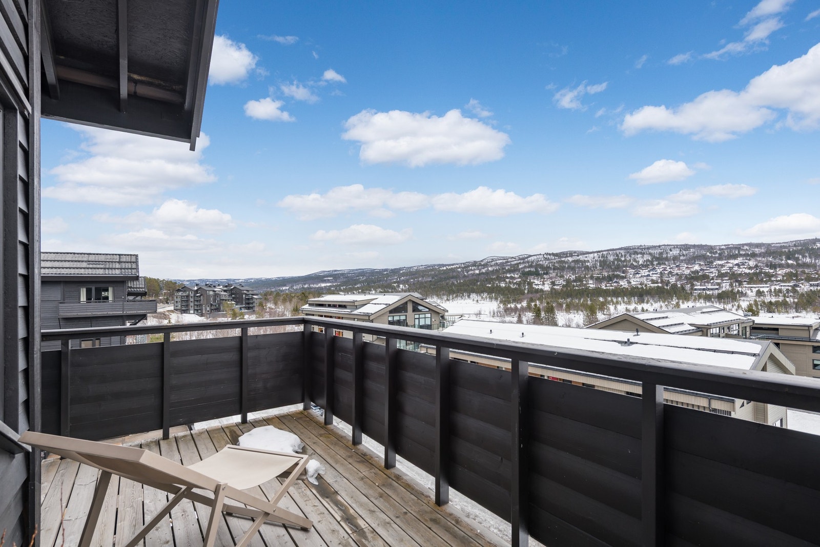 Kjenn roen senke seg på høyfjellet Galleribilde