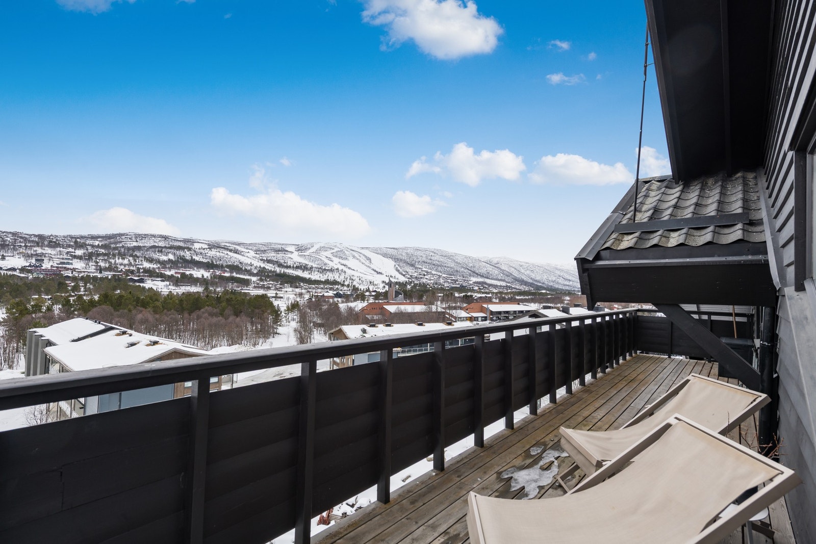 God utsikt utover Vestlia Galleribilde