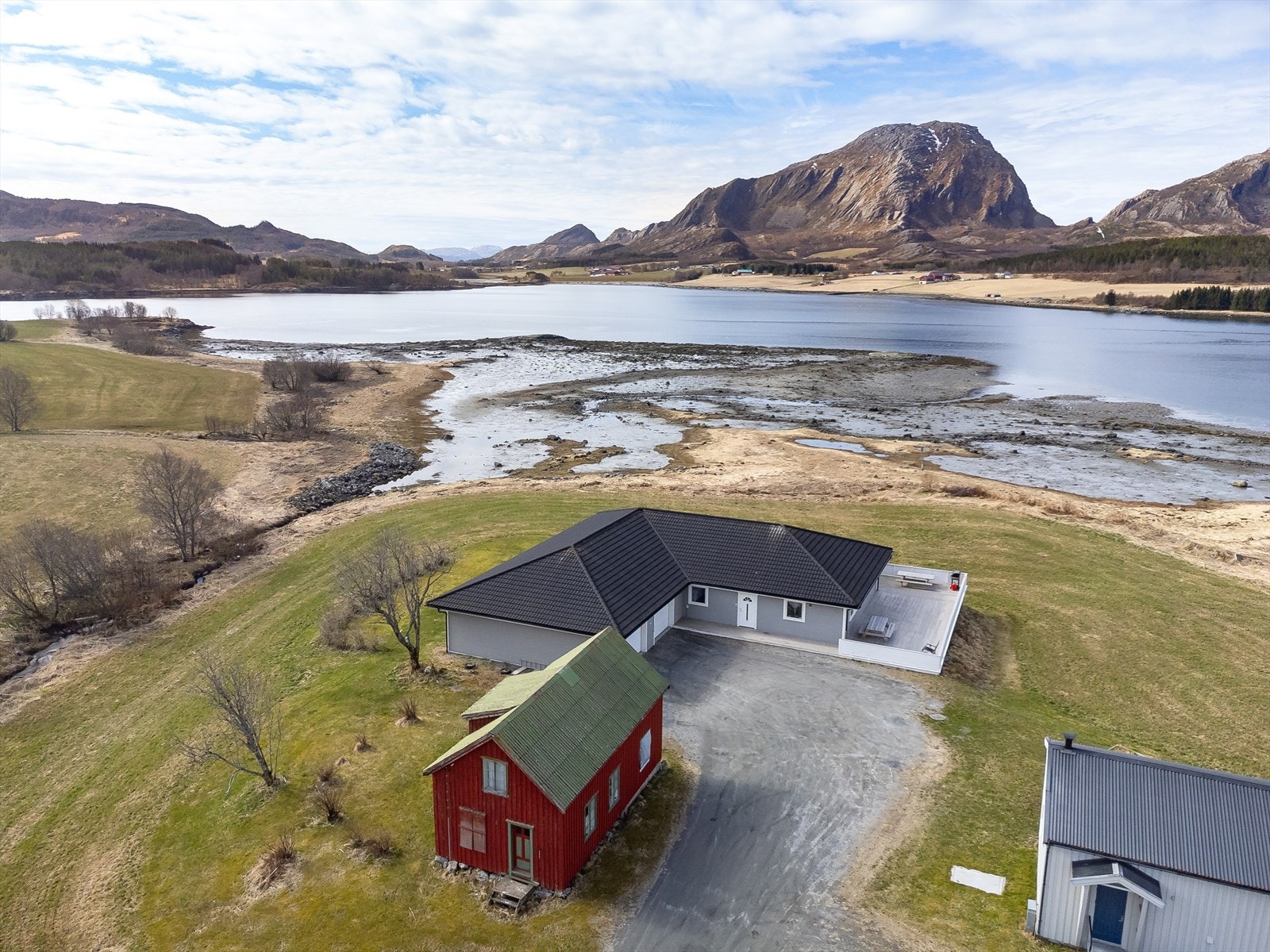 046_.jpg Galleribilde