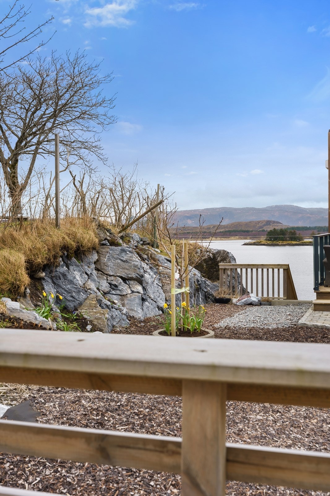 Utlagt egen flytebrygge for eiendommen. Galleribilde