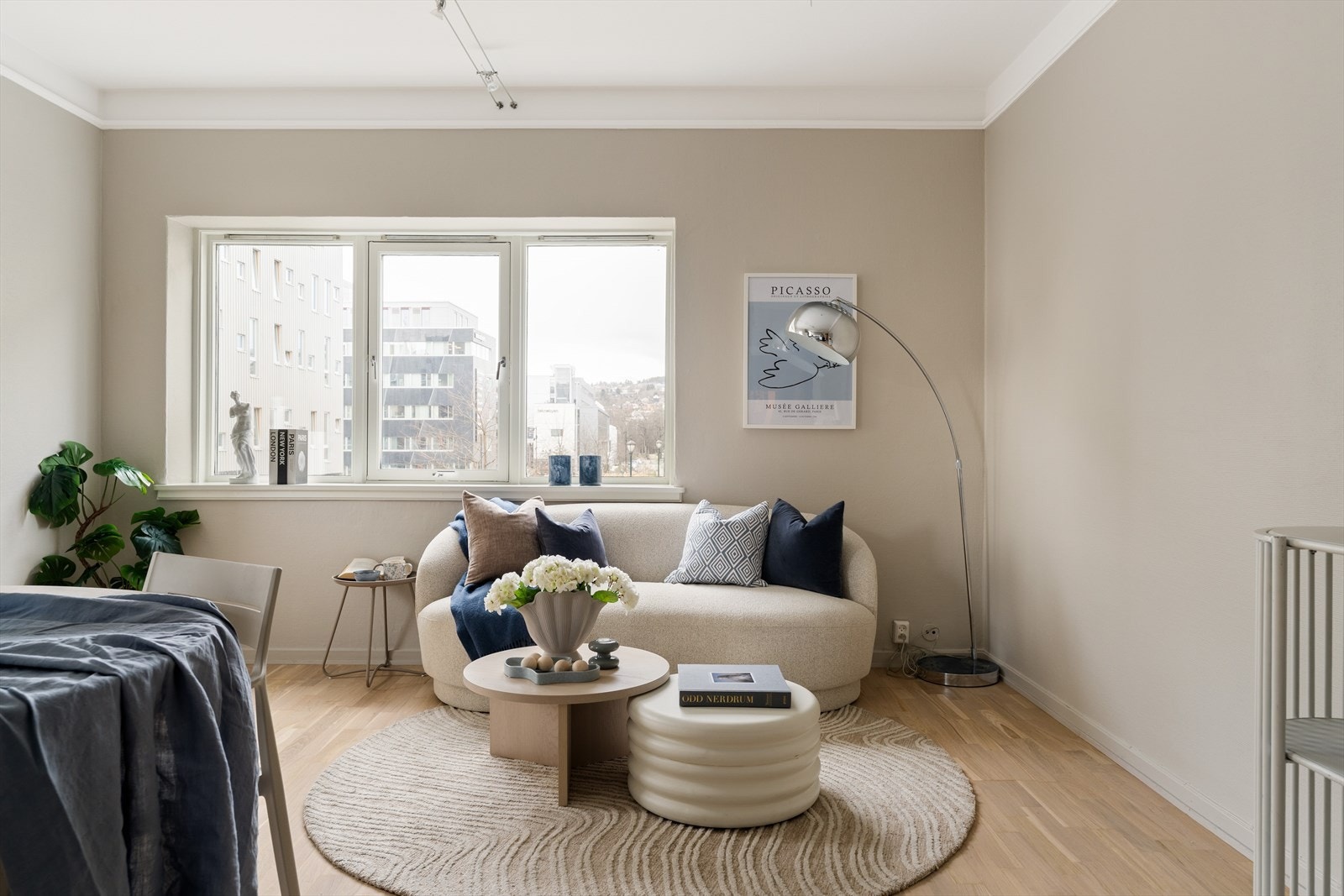 Nordvik Bolig ved Thomas Kvålsvoll har gleden av å presentere Klæbuveien 49 - Innbydende 4R andelsleilighet med svært sentral beliggenhet rett ved Høyskoleparken. (Foto: Max Stenberg) Galleribilde