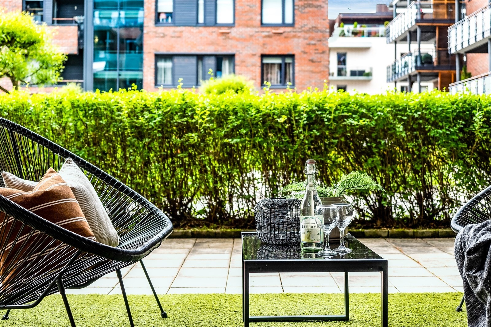 Sommerbilde fra terrassen Galleribilde