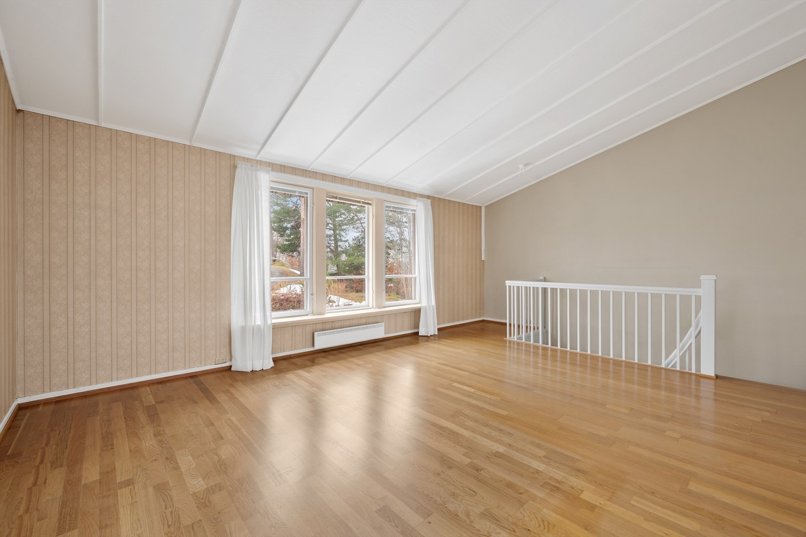 Stue i 2.etasje Galleribilde