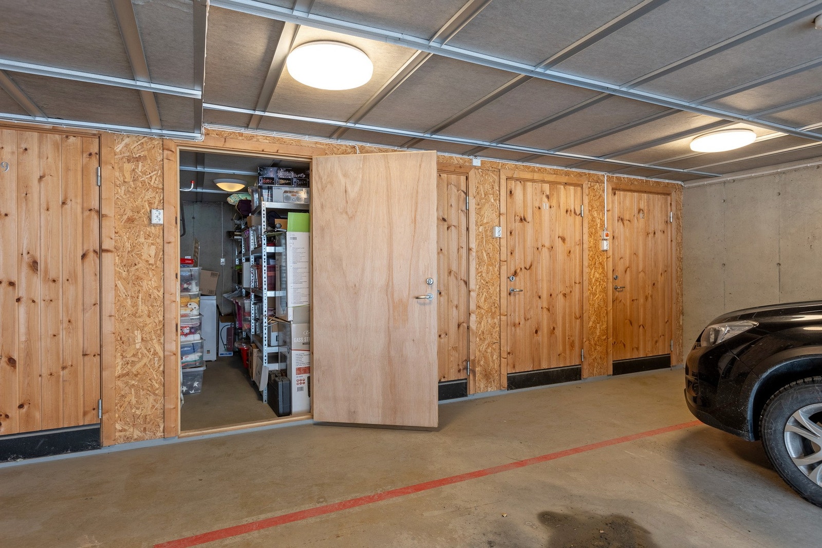 Bod i kjelleren. Galleribilde