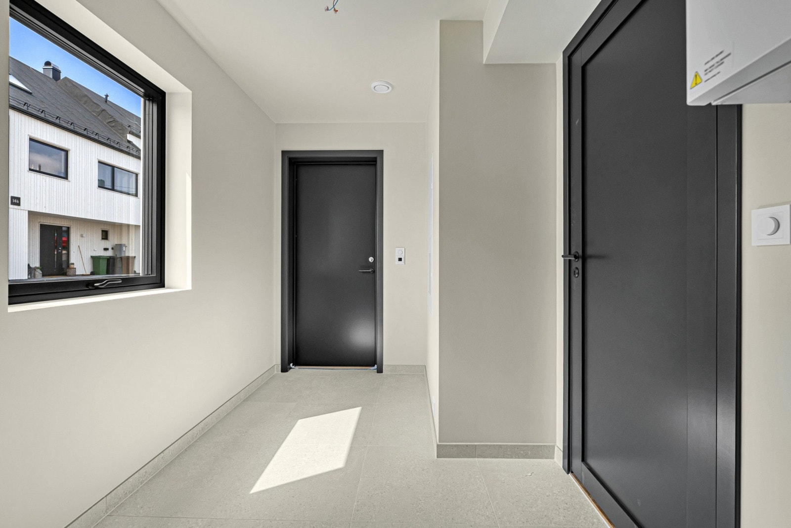 Alternativ inngang via vaskerom. Galleribilde