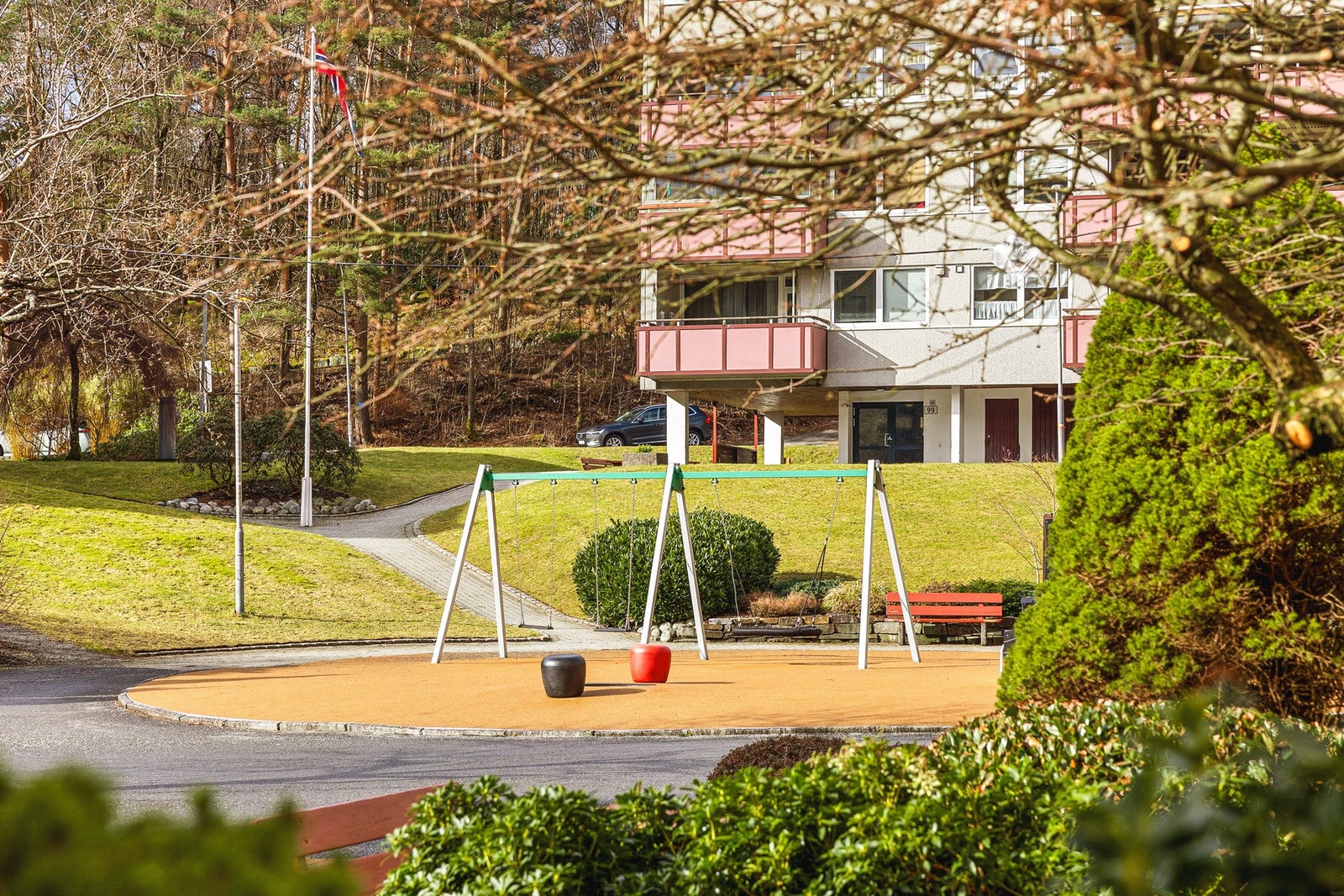 Fine fellesområder rett utenfor døren. Galleribilde