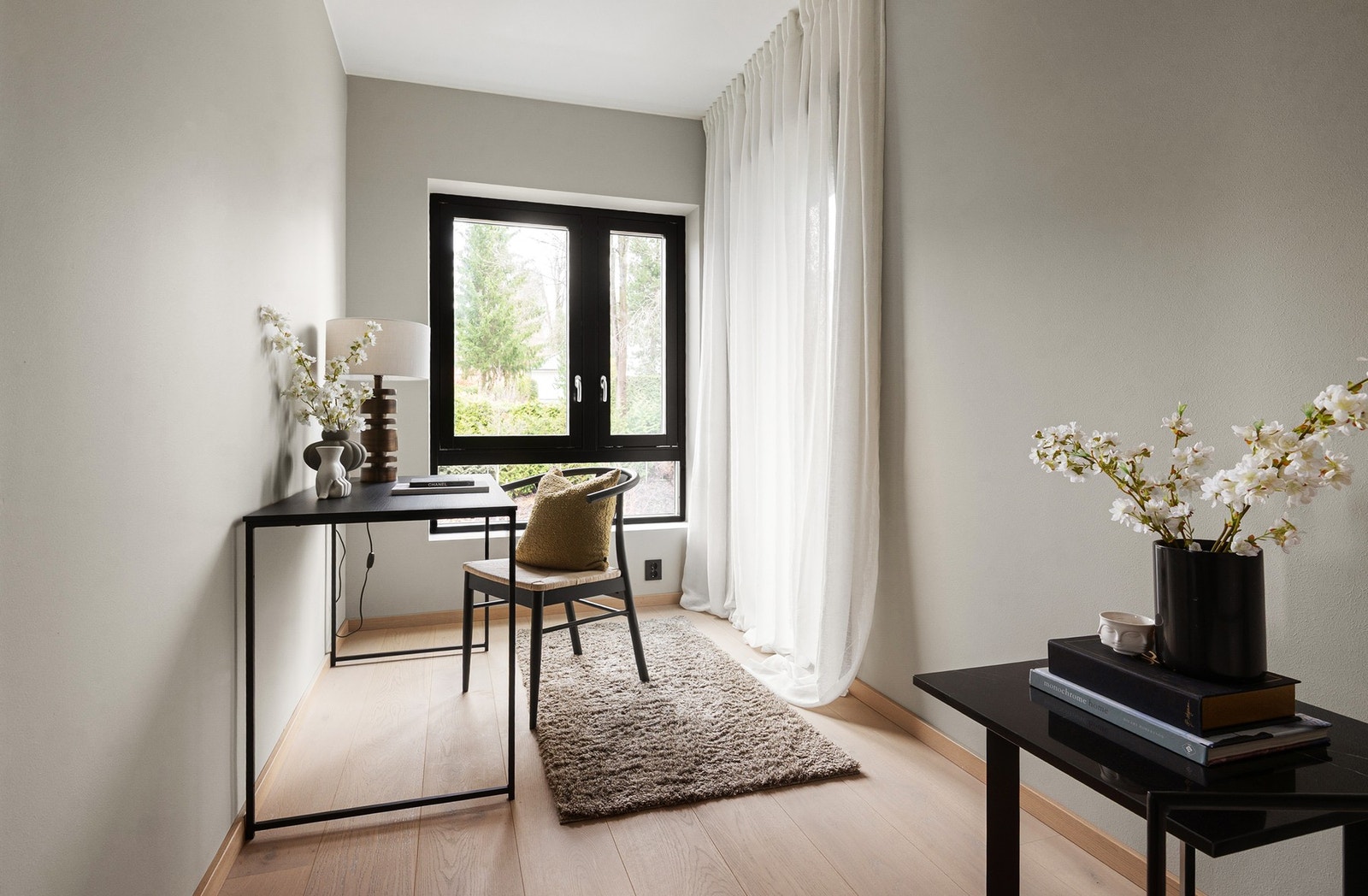 Soverom 3, med egen utgang til baksiden av bygget. Galleribilde