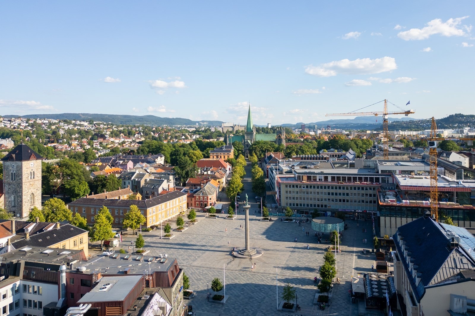 Trondheim torg i umiddelbar nærhet fra boligen. Galleribilde