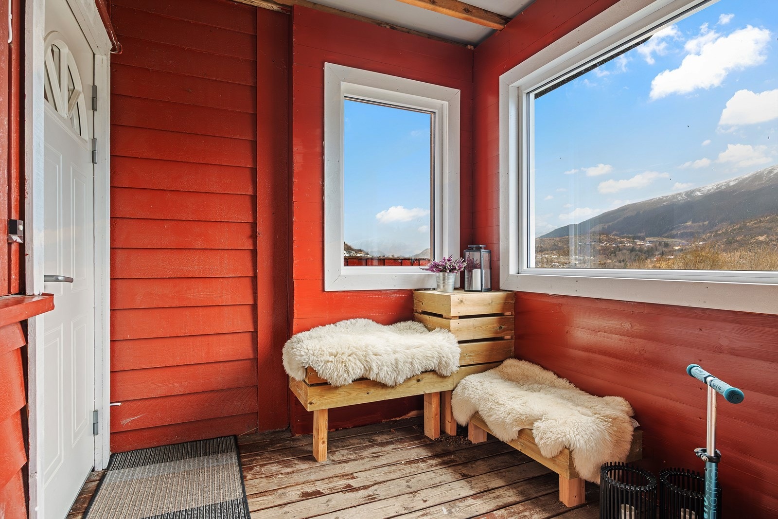 Overbygget inngangsparti Galleribilde