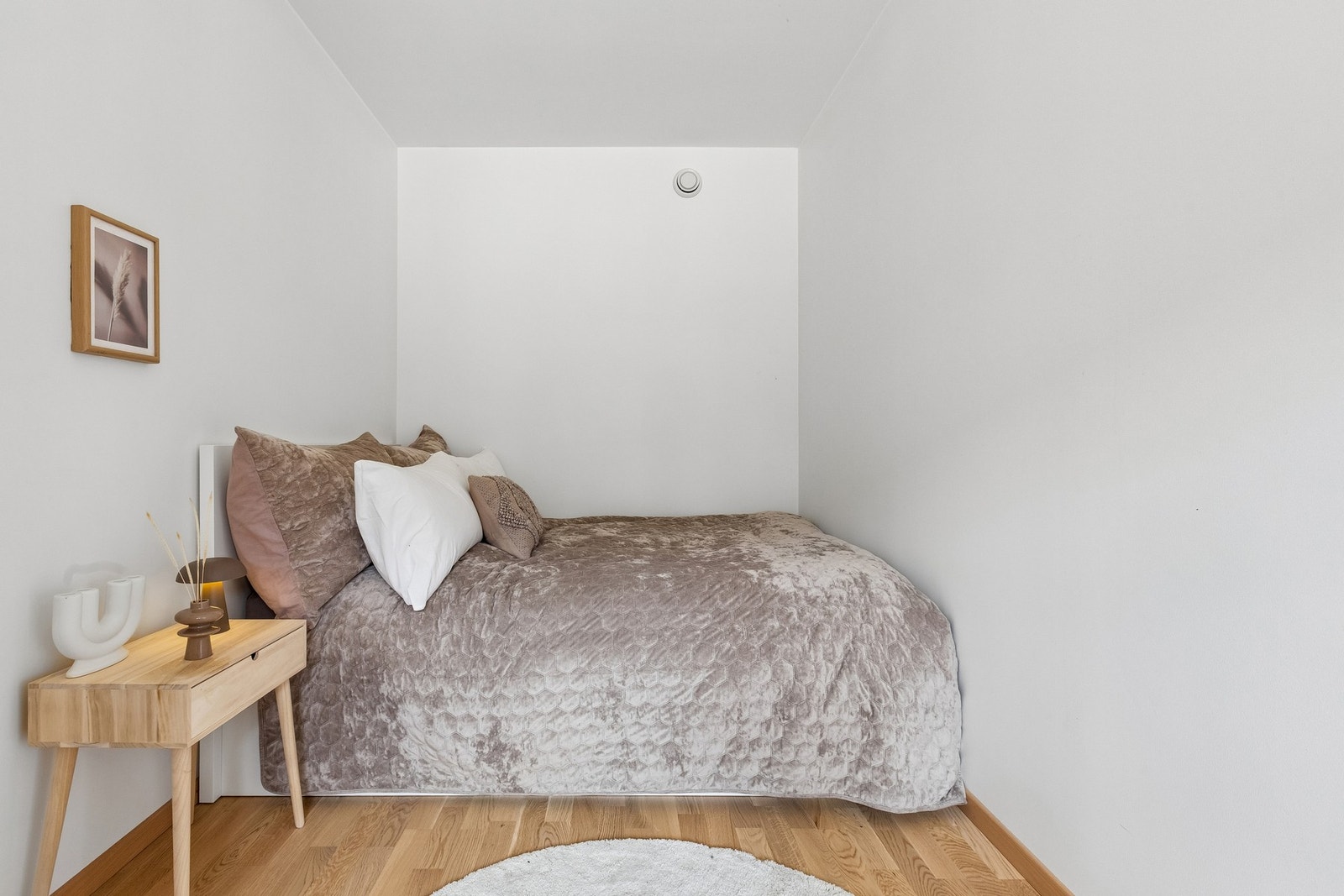 Soverom på 9m². Galleribilde