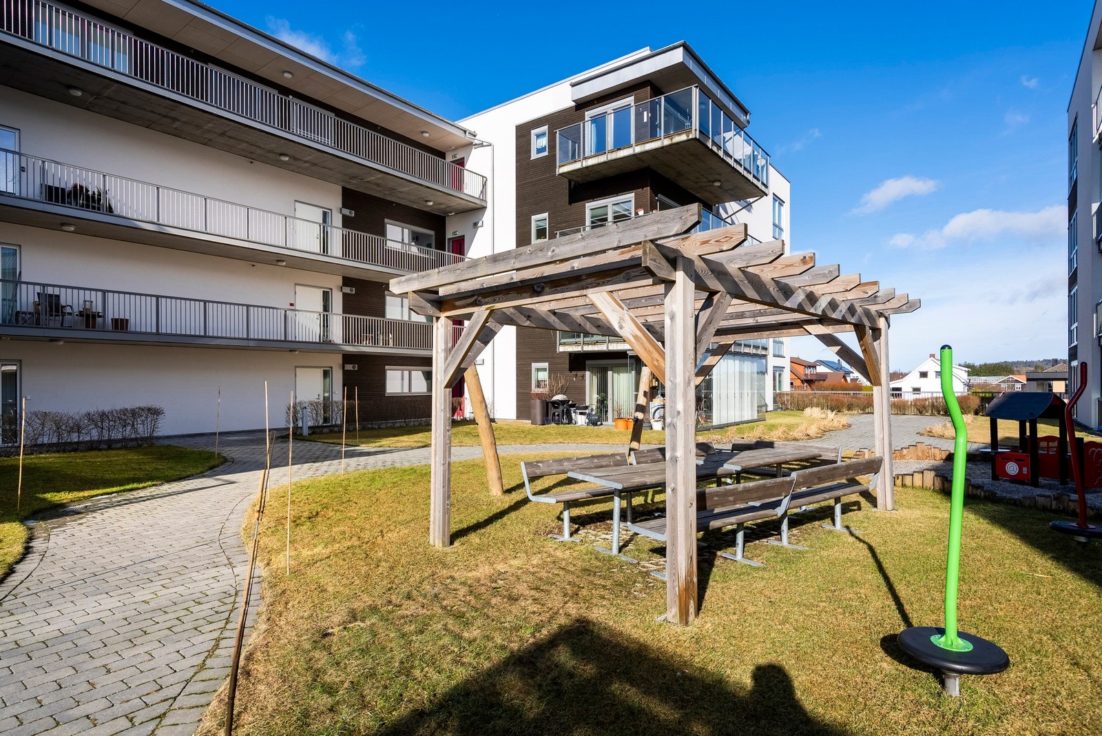 Her kan naboene samles for en hyggelig prat og kopp kaffe Galleribilde