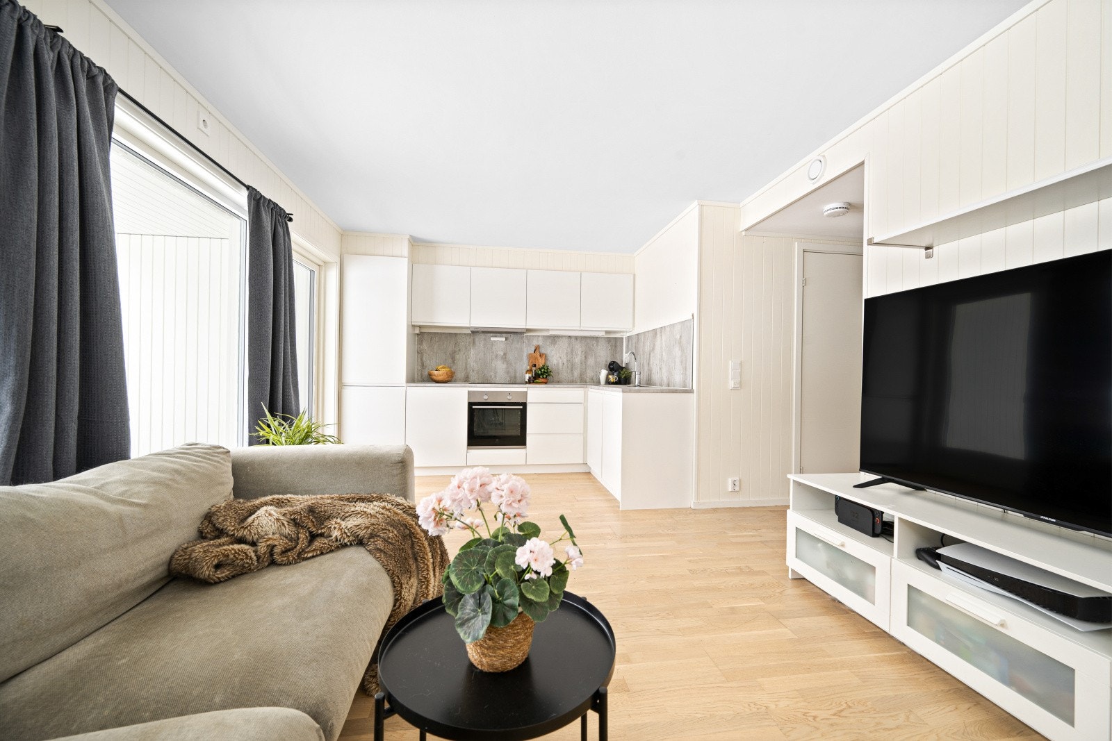 Åpen løsning mot stue. Galleribilde