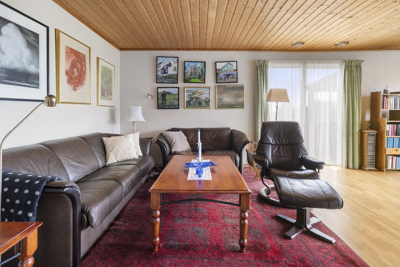 - God plass til ønskelig møblement - Galleribilde