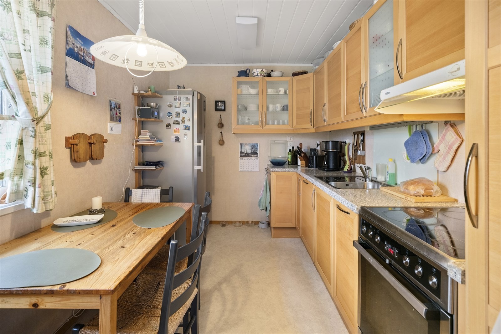 - Kjøkkenet består av IKEA-innredning fra ca. 2005 - Galleribilde