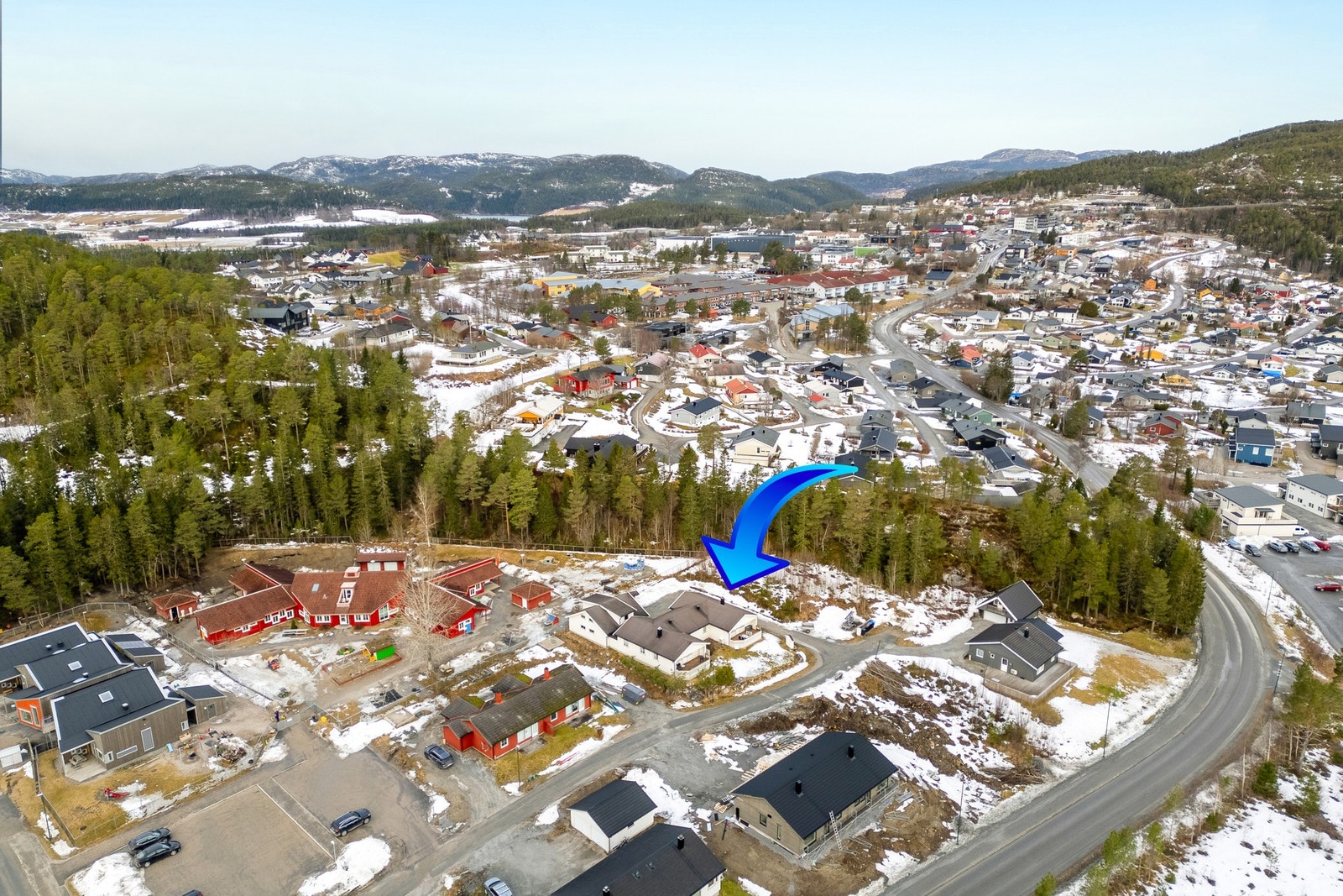 Kolvereid er kommunesenteret i Nærøy med godt utbygget handels og servicetilbud. Galleribilde