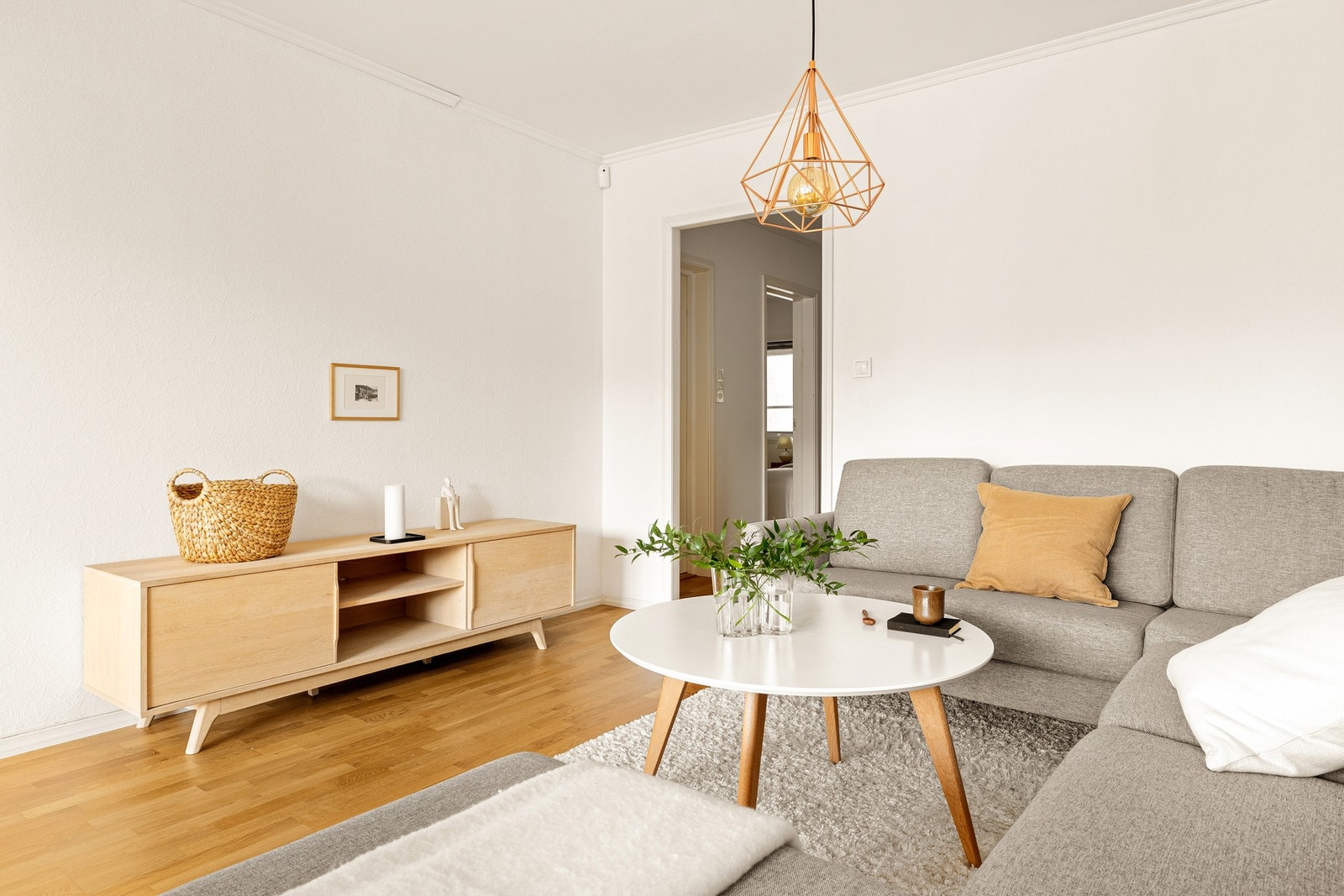 Det er gjennomgående parkett på gulv. Galleribilde