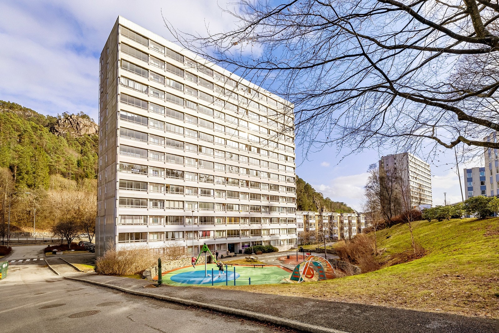 Vestkanten har også gode aktivitetsmuligheter i form av badeland, iskanten, bowling og minigolf. Galleribilde