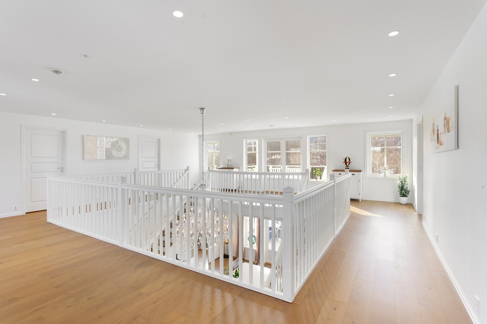 Alle rom i boligen (unntatt boder) har elektrisk gulvvarme Galleribilde