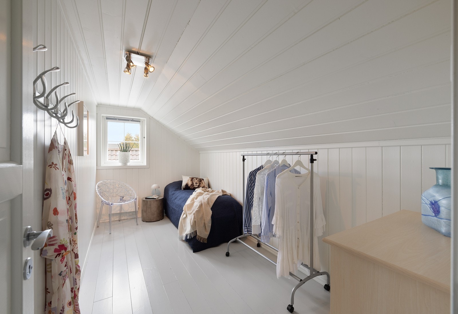 Dette rommet er i dag benyttet som et ekstra gjesterom (ikke godkjent for varig opphold). Galleribilde