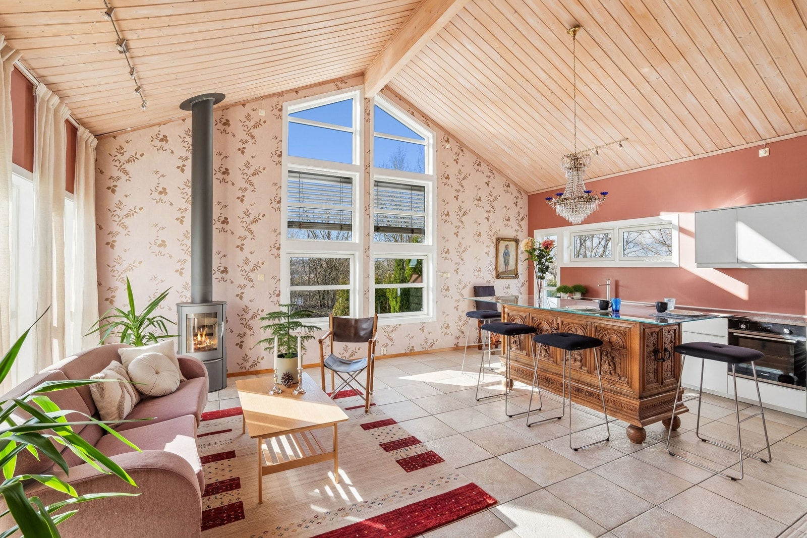 Deilig solfylt stue mot sørvest Galleribilde