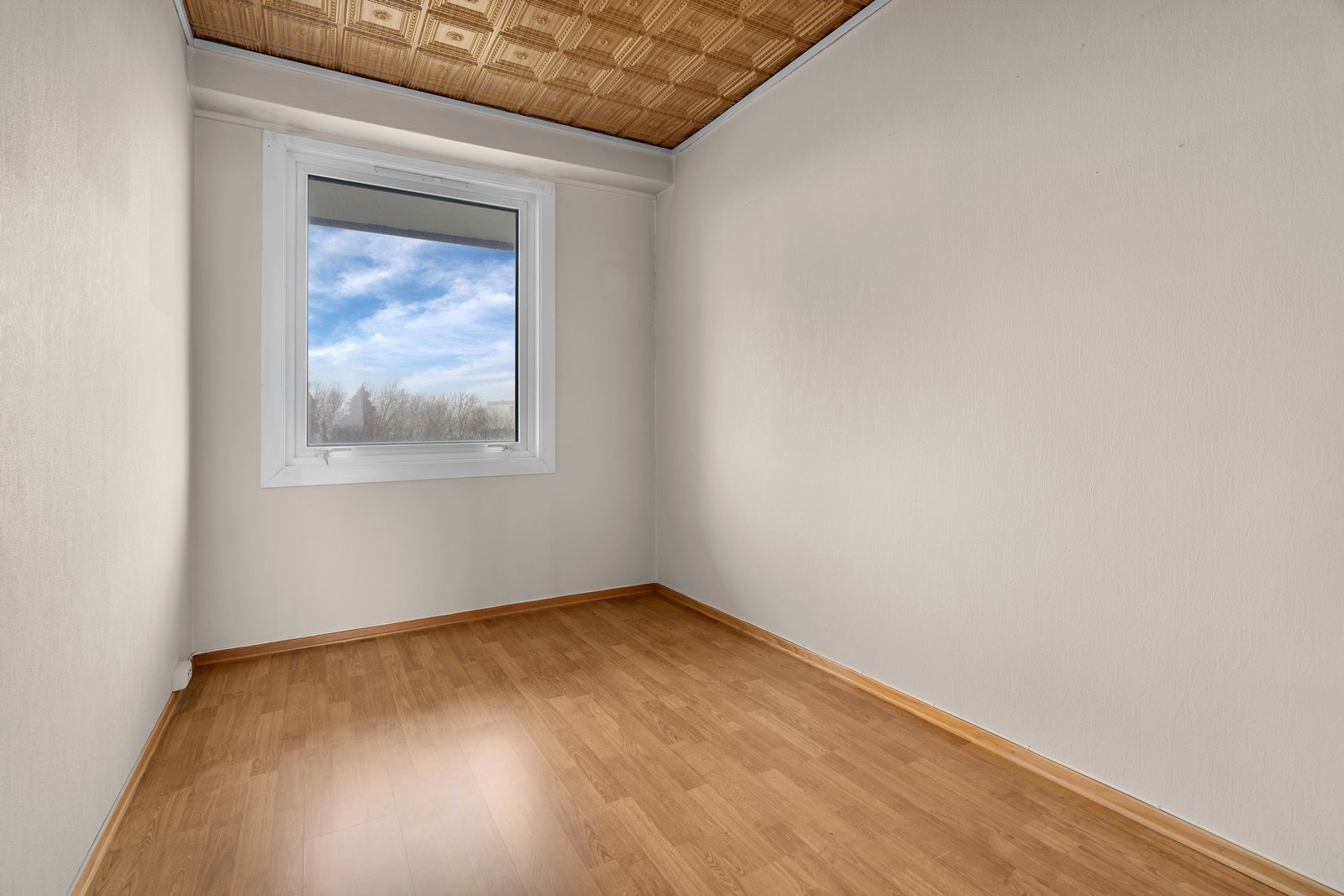 Soverom 2 - fint som kontor, barne- eller gjesterom Galleribilde