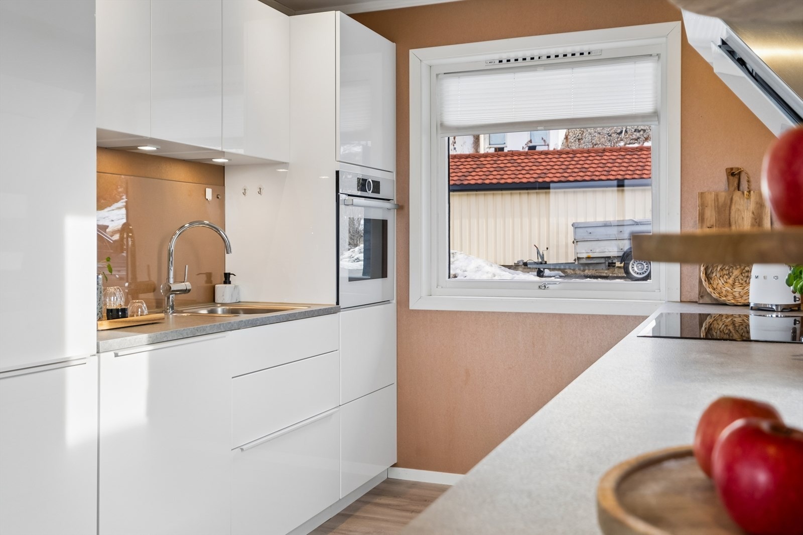 Moderne kjøkken fra 2017. Galleribilde