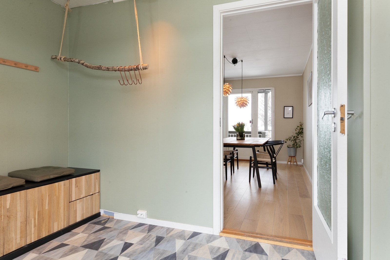 Romslig gang Galleribilde