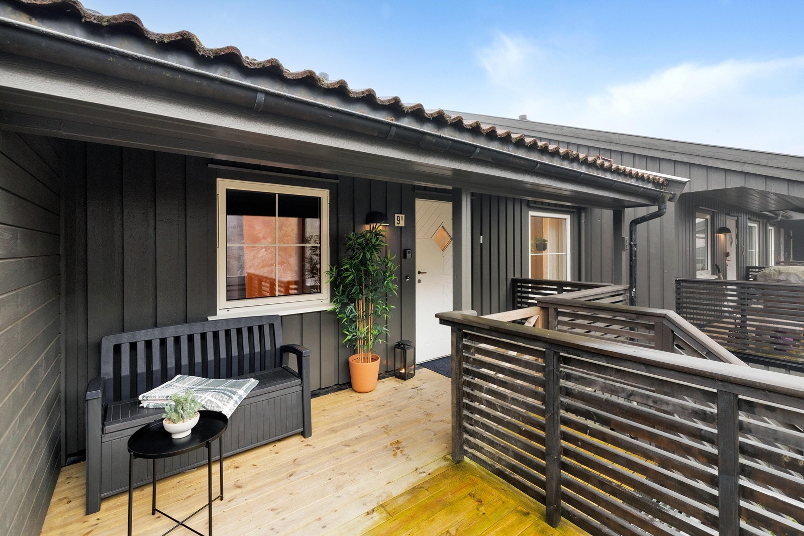 Pent opparbeidet inngangsparti. Galleribilde