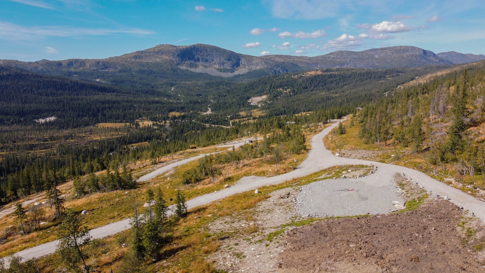 Foto over tomteområdet. Galleribilde
