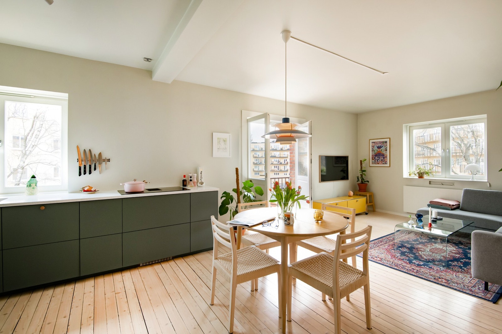 Dette er en attraktiv topp- og hjørneleilighet med god standard. Galleribilde