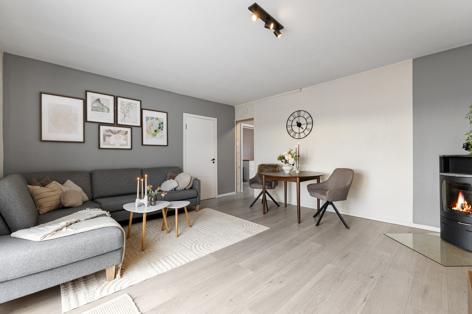 Vedovnen bidrar til lun og effektiv oppvarming på vinterhalvåret. Galleribilde