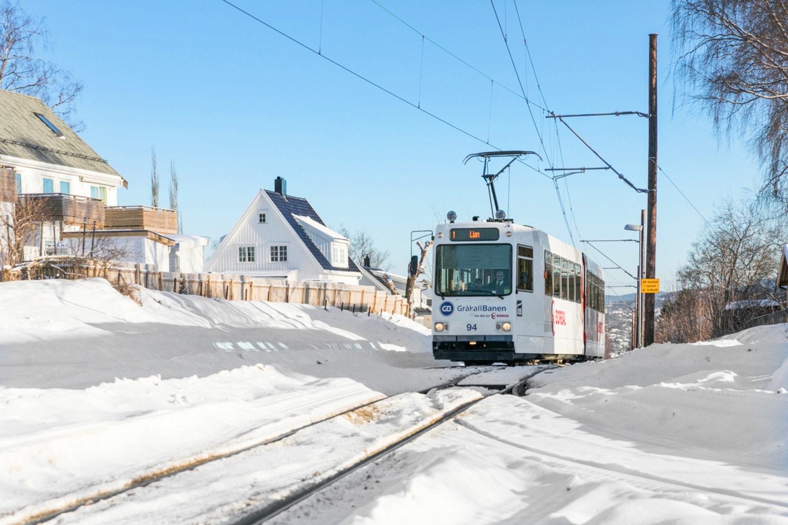 Trikken tar deg til både Bymarka og sentrum på kort tid. Galleribilde