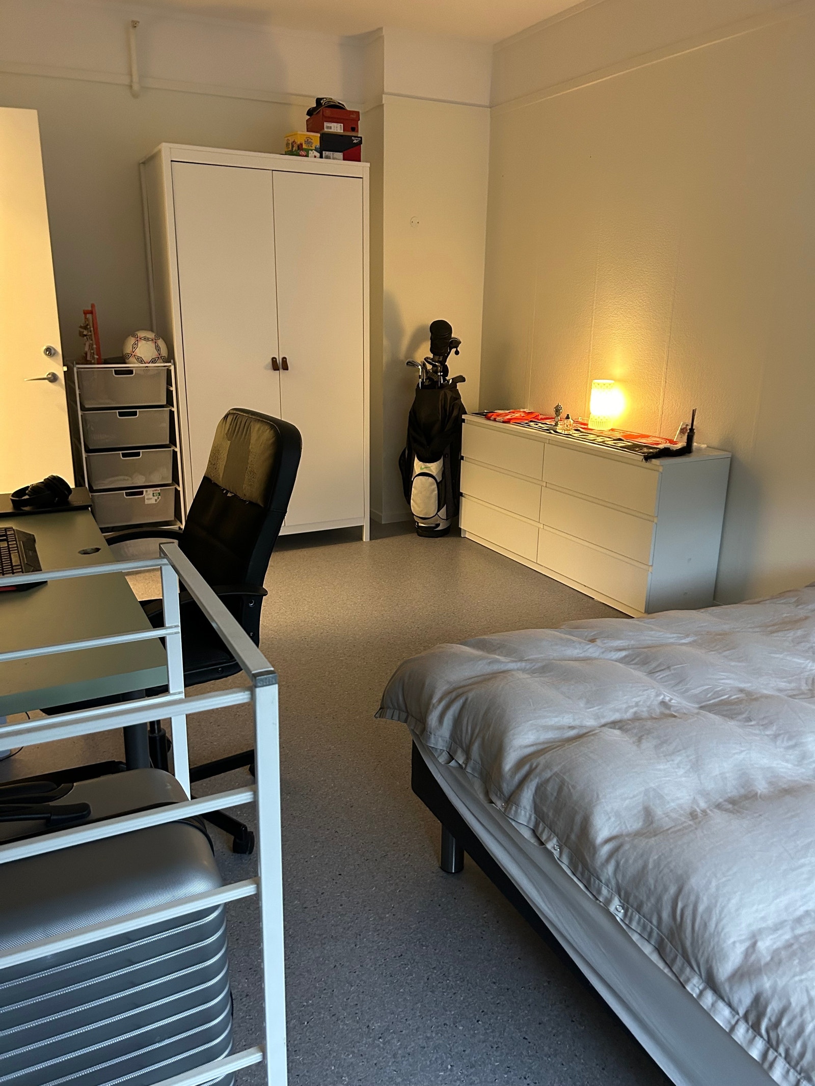 Soverom /hybel Galleribilde