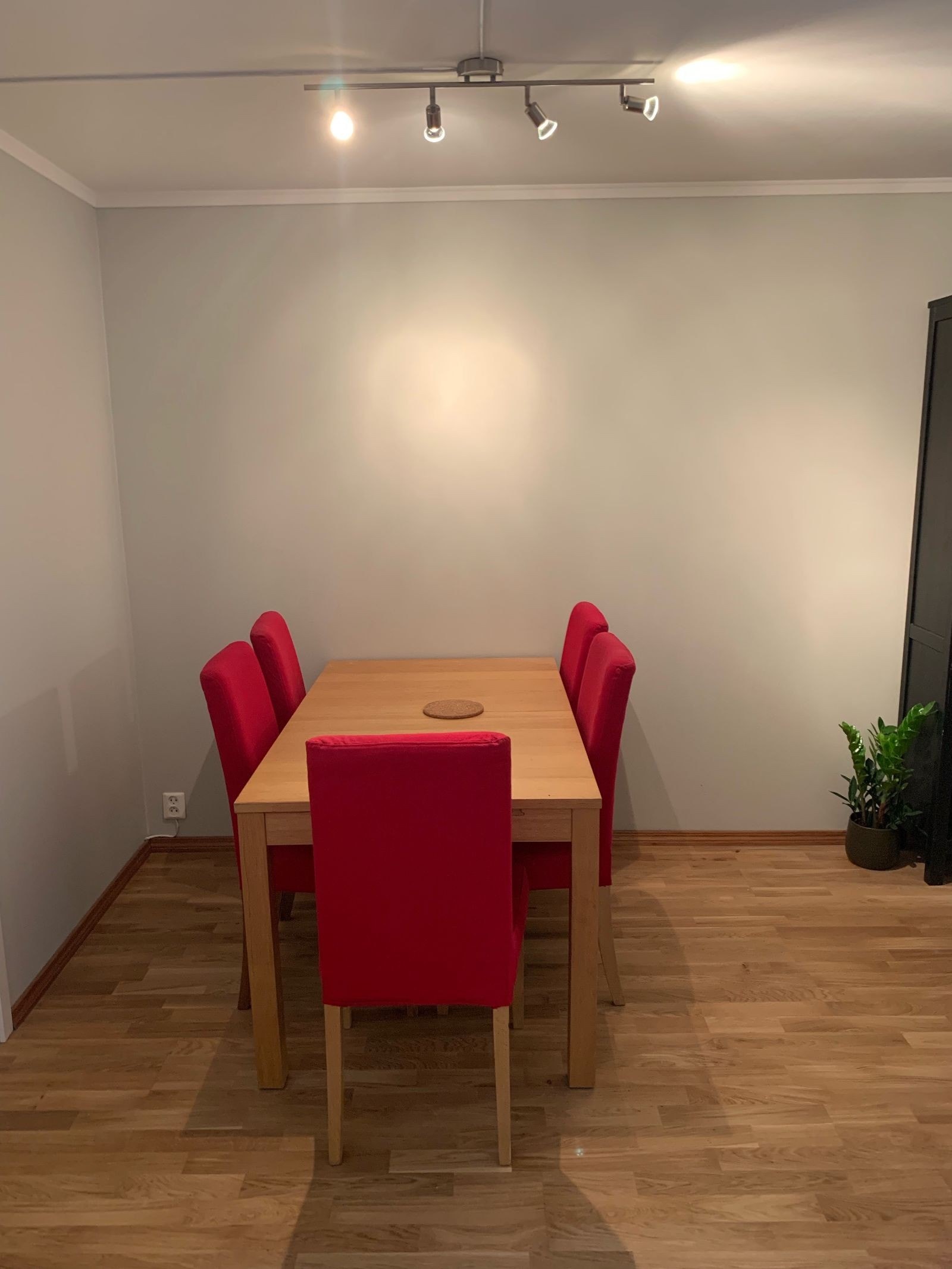 Felles spisestue Galleribilde