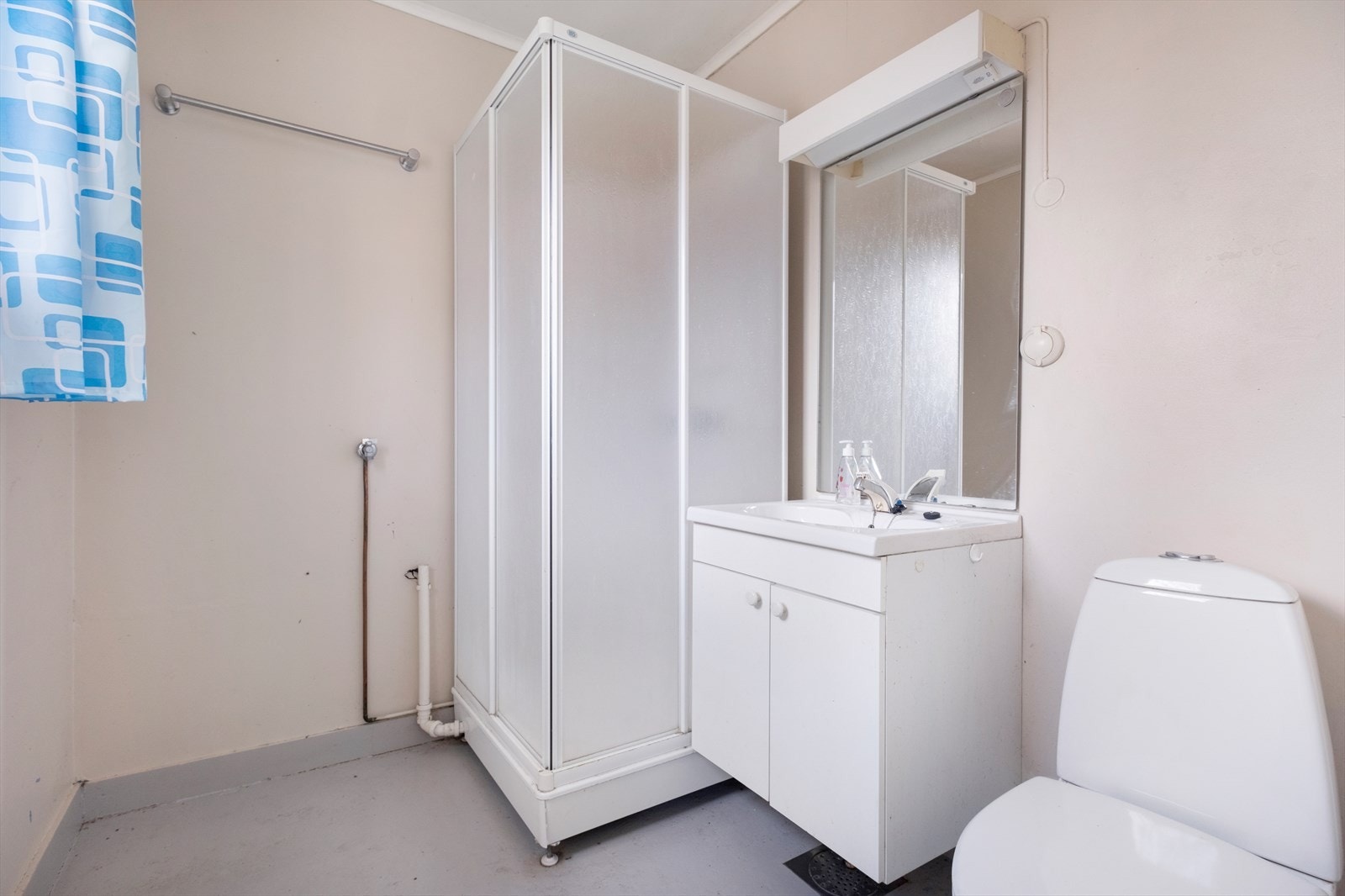 Bad i hovedetasje Galleribilde