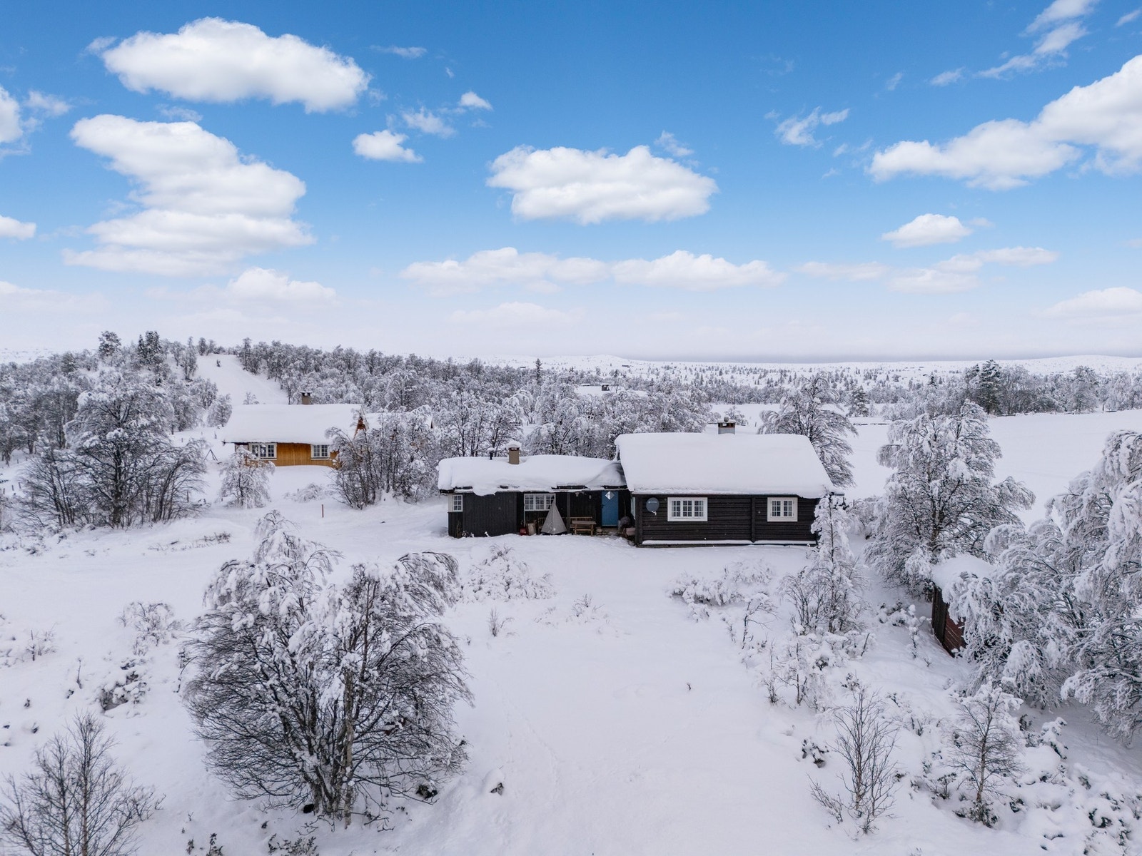 EIE Fjellmegleren har gleden av å presentere Søre Oppheimstølan 4! Foto: Terje Bjørnsen Galleribilde