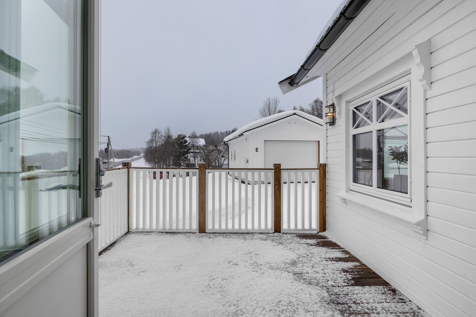 Solrik veranda på ca. 10m2 Galleribilde