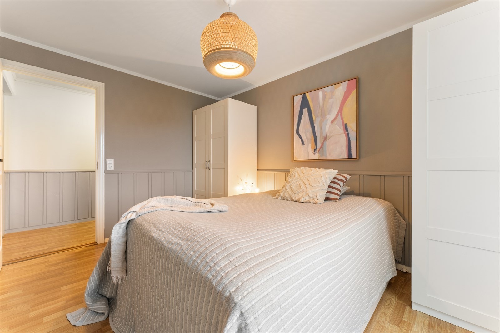 Godt med garderobeplass. Galleribilde