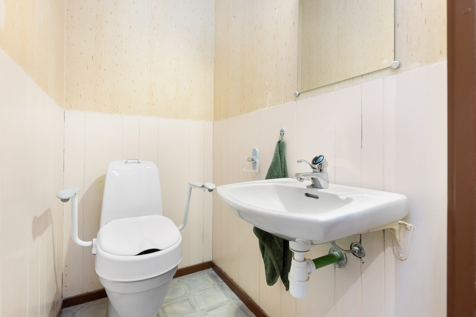 Separat toalettrom Galleribilde