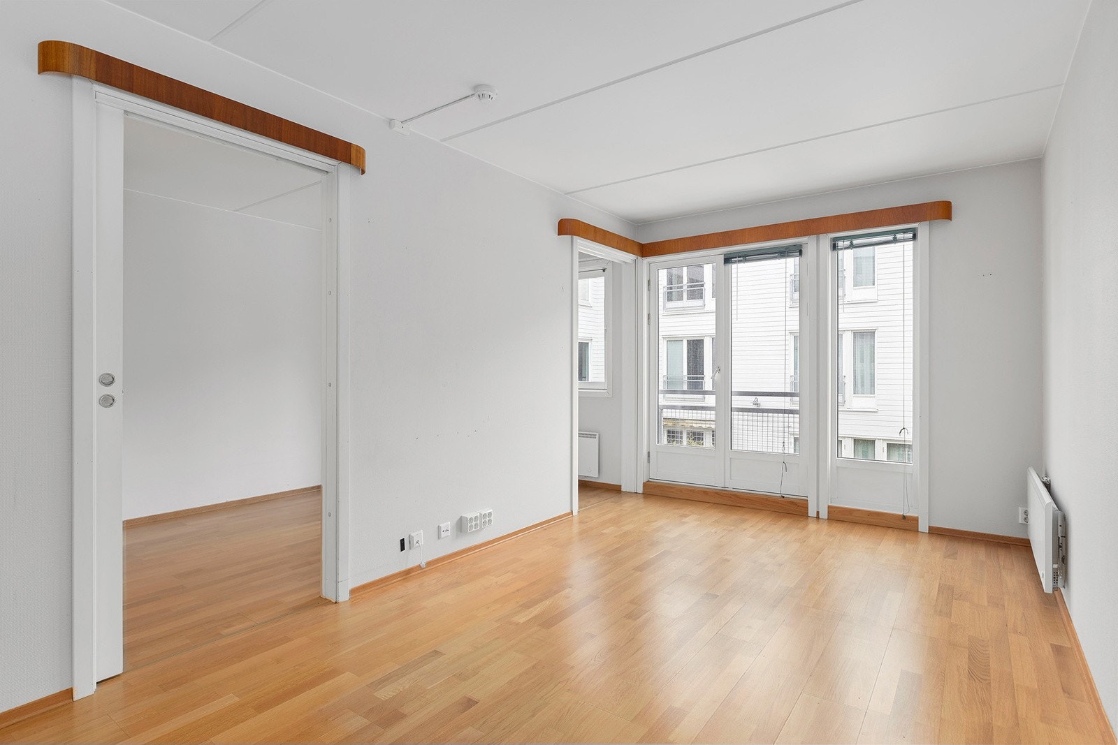 God plass til både spisegruppe og sofa Galleribilde