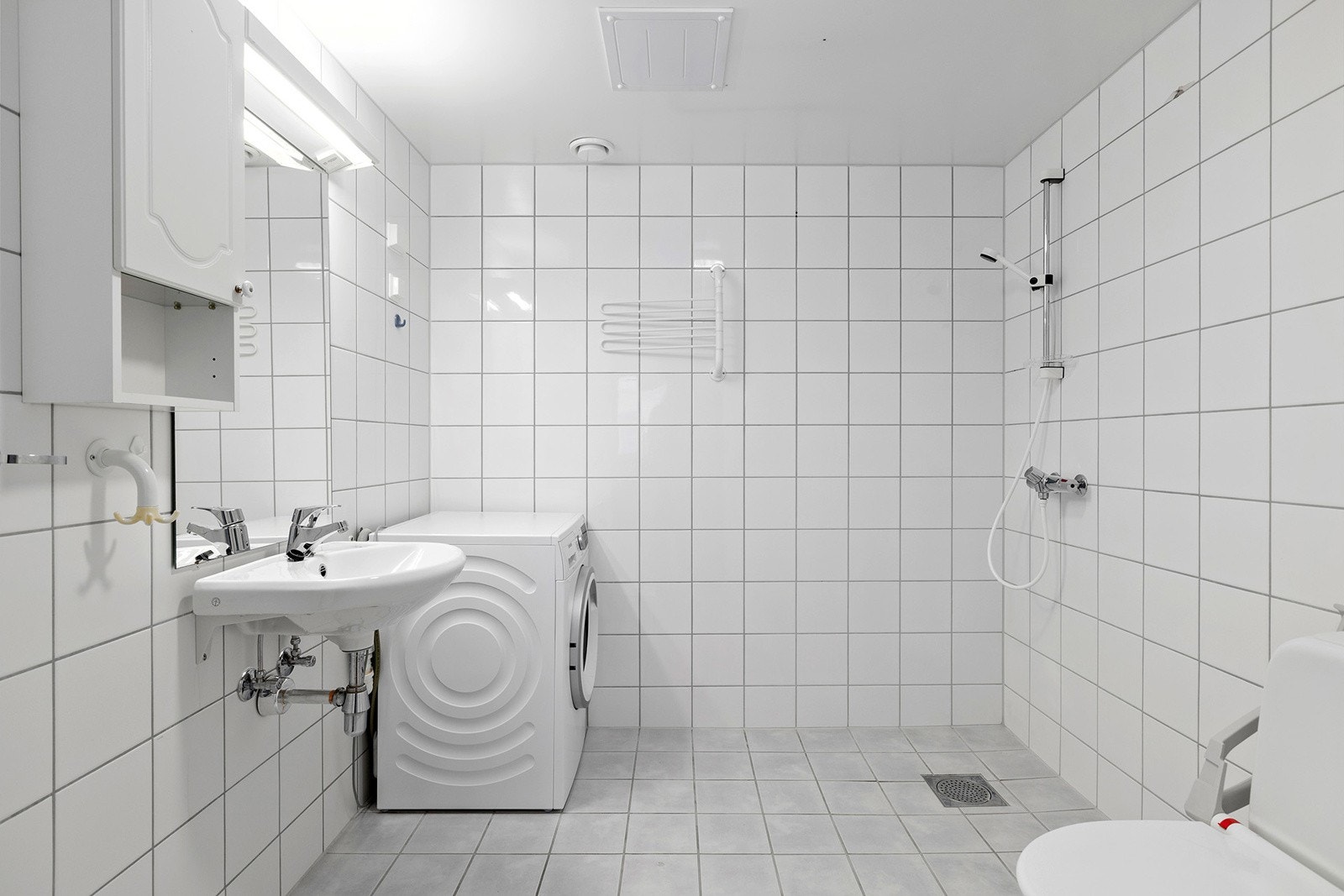 Bad - opplegg for vaskemaskin Galleribilde