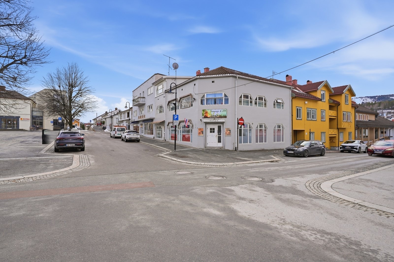 Her bor du i trivelige omgivelser, omgitt av eldre, sjarmerende trehusbebyggelse og koselige gater fulle av historie. Galleribilde