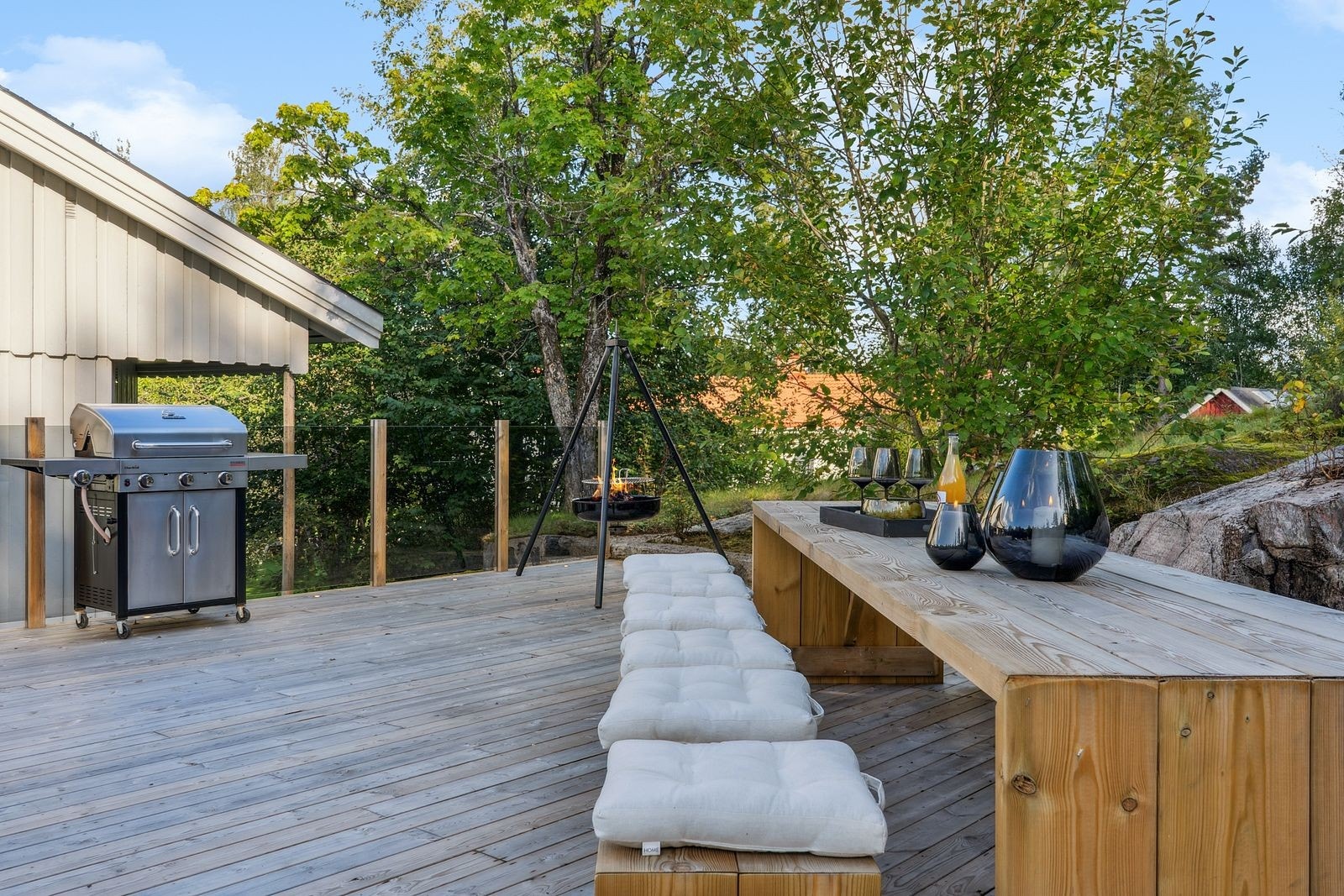 Her kan mange gode måltider nytes ute i det fri! Galleribilde