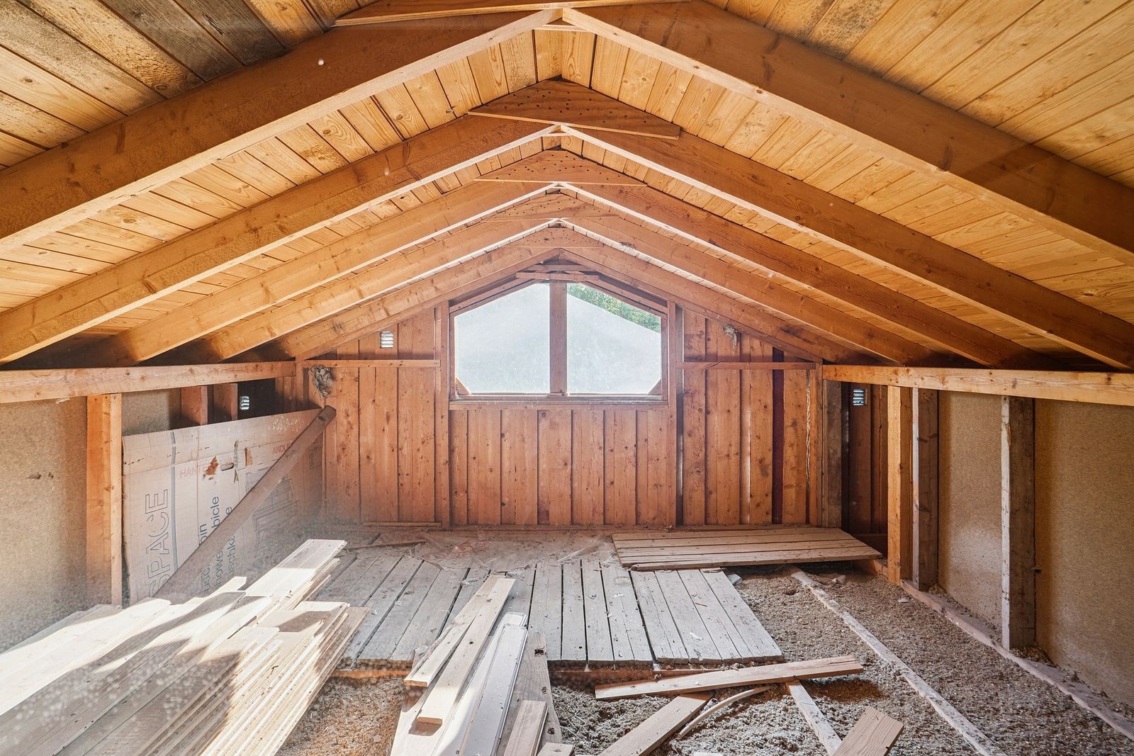 Uferdig rom i 2. etasje. Galleribilde