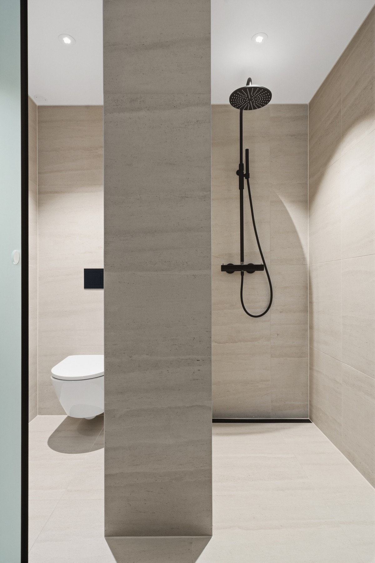 Bad III. Galleribilde