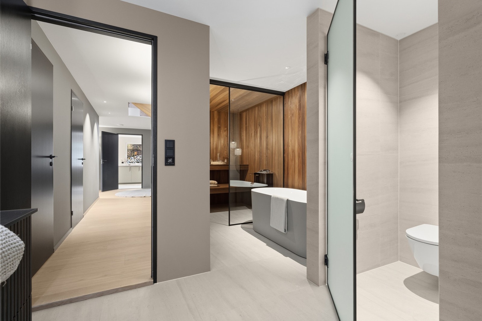 Bad III. Galleribilde