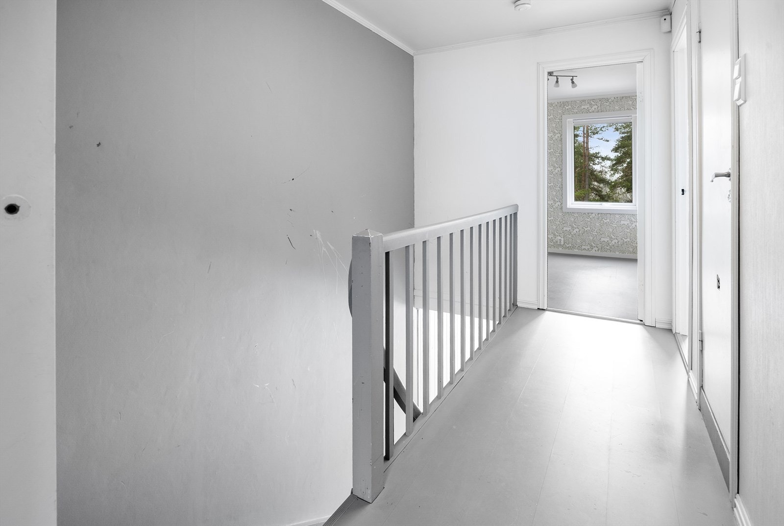 Soveromsgang! Galleribilde