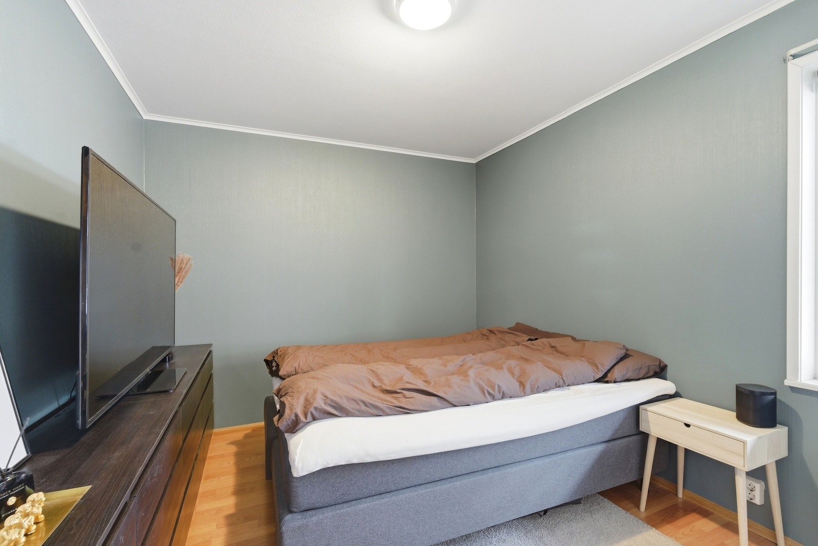 Leiligheten inneholder et soverom av god størrelse. Galleribilde