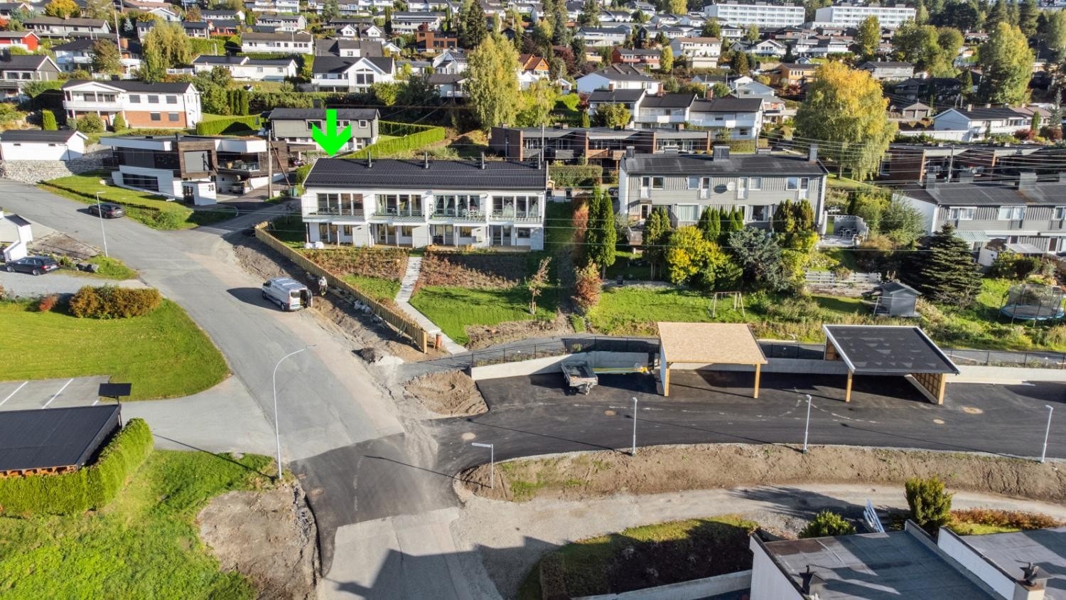 Beliggende i etablert boligstrøk på Åssiden med god utsikt og suverene solforhold Galleribilde