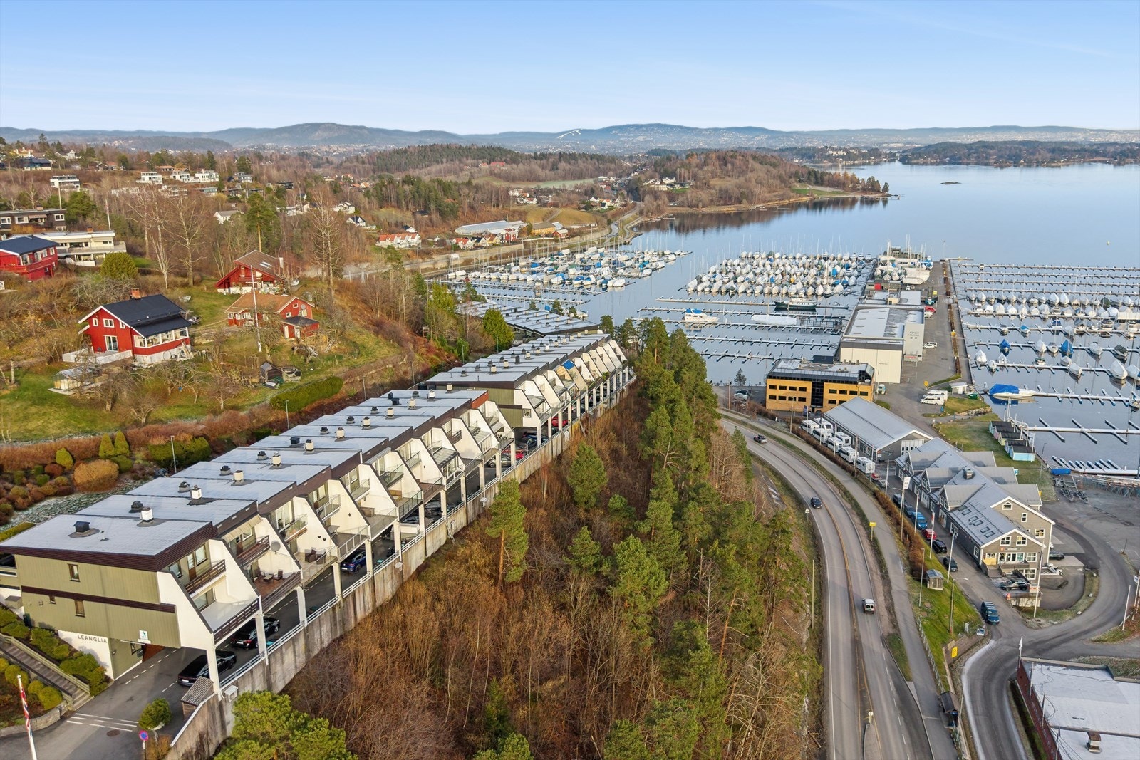Høstbilder er tatt "forspranget" i DNB Eiendom. Galleribilde